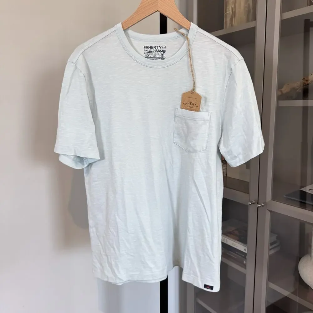 Faherty Sunwashed Pocket Tee Sky Blue Soft Slub Jersey T-Shirt Small NEW Tee - Picture 2 of 7